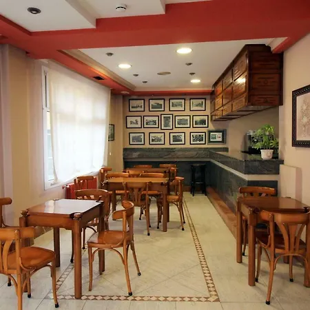 Dona Nieves Hotel 3*